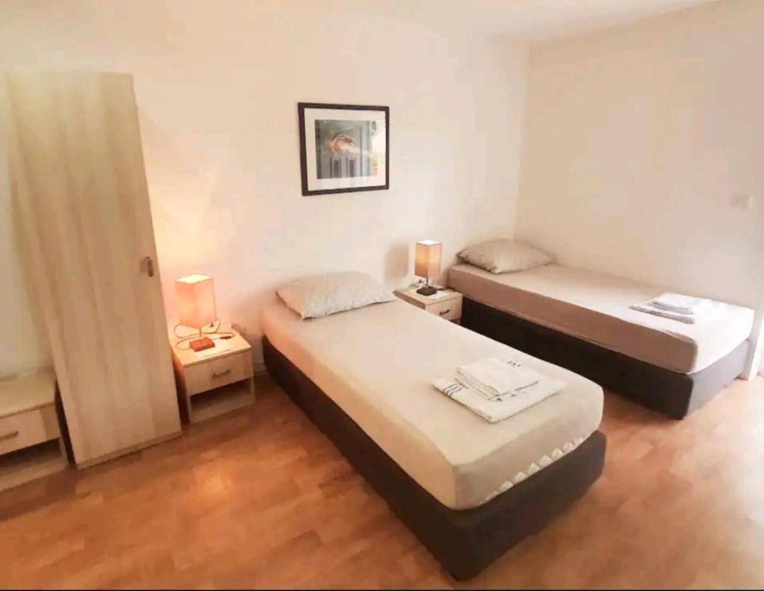 Motel Stone Gardens Doli 外观 照片