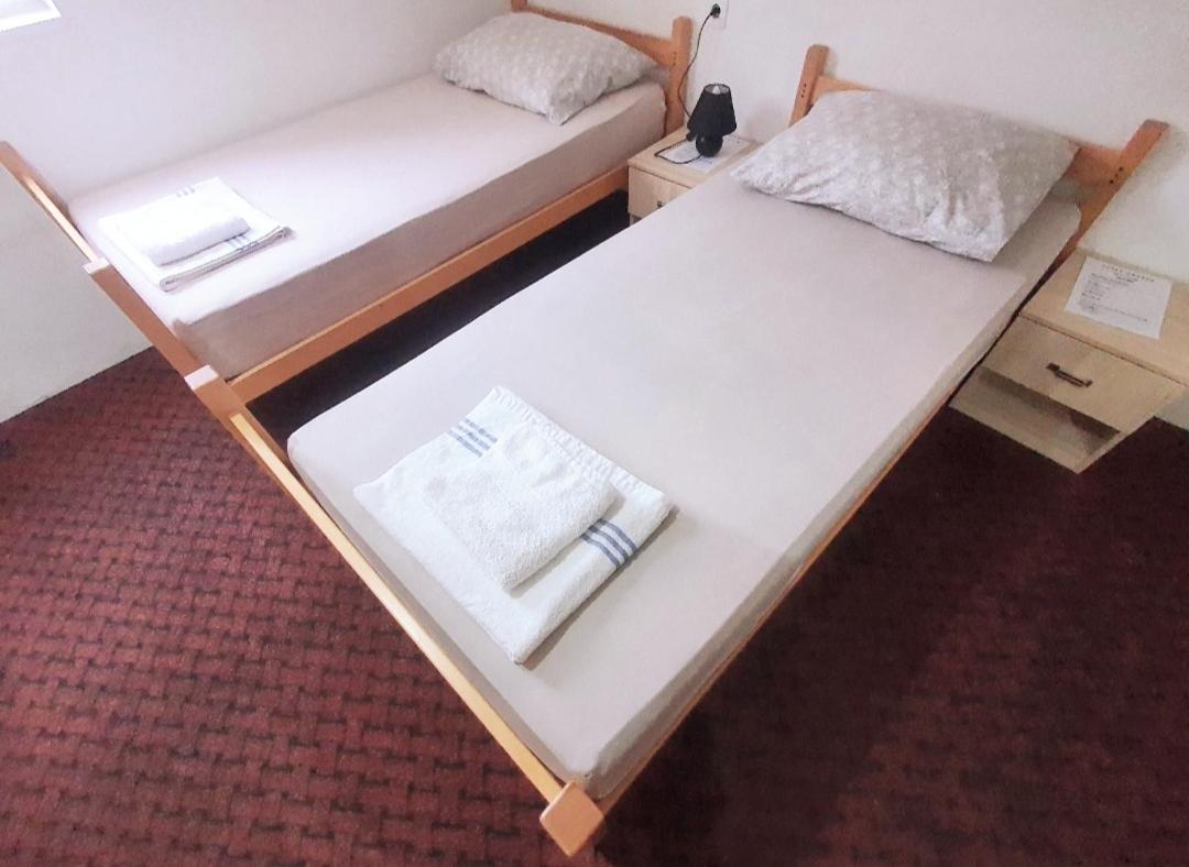 Motel Stone Gardens Doli 外观 照片